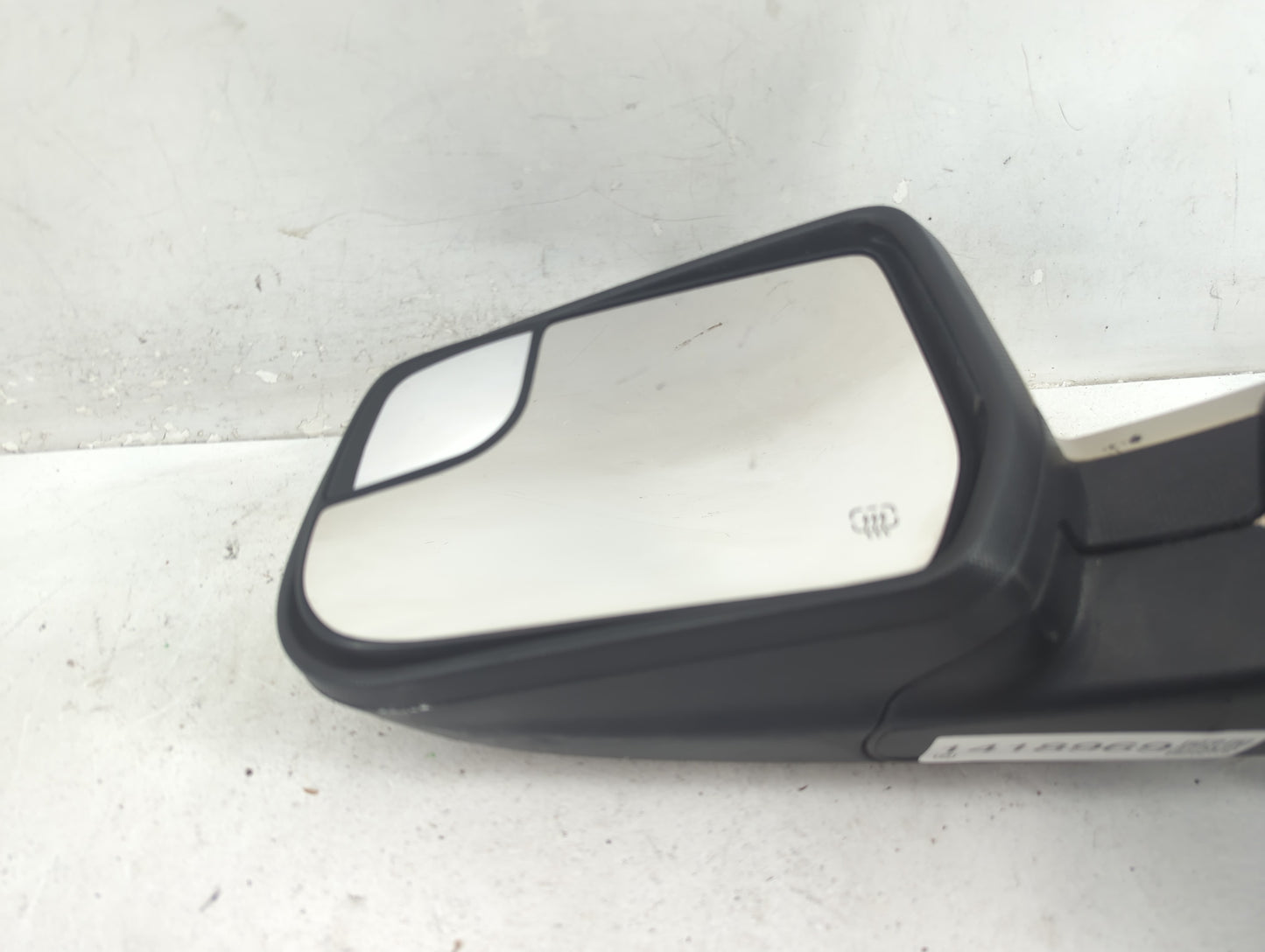 2011-2014 Gmc Terrain Driver Side View Mirror - Left Door Mirror OEM Used - Oemusedautoparts1.com