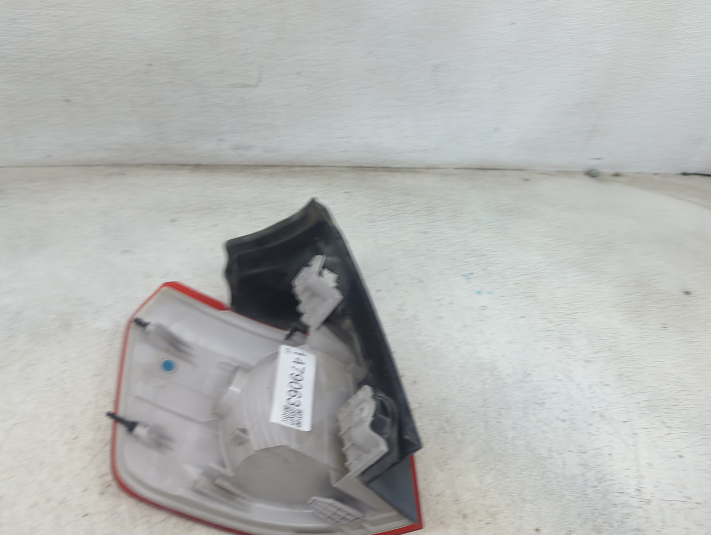2010-2017 Gmc Terrain Tail Light Assembly Driver Left OEM Fits Fits 2010 2011 2012 2013 2014 2015 2016 2017 OEM Used Auto Pa