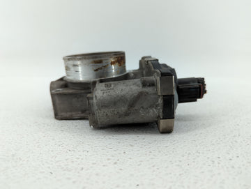 2010-2012 Gmc Terrain Throttle Body P/N:12632101CA 9B4G-9F991-A, 668AA, 186AA Fits Fits 2007 2008 2009 2010 2011 2012 OEM Used Auto Parts