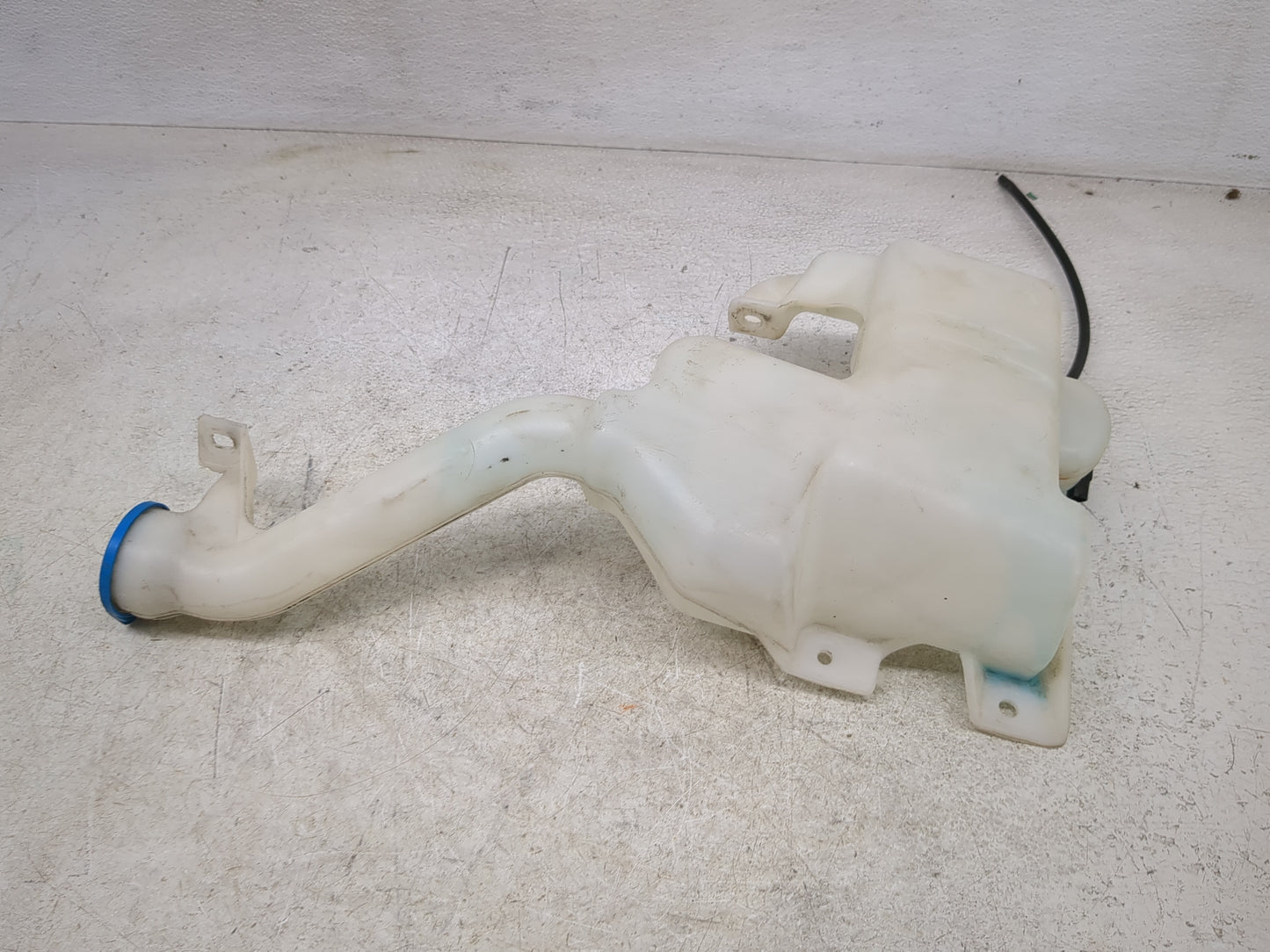 2008-2012 Honda Accord Windshield Washer Fluid Reservoir Bottle Oem - Oemusedautoparts1.com
