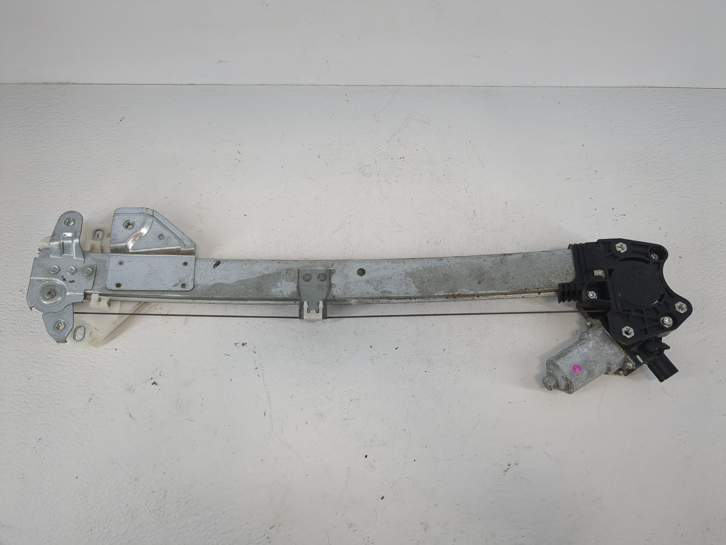 2008-2012 Honda Accord Used Window Regulator Passenger Front 967687 - Oemusedautoparts1.com