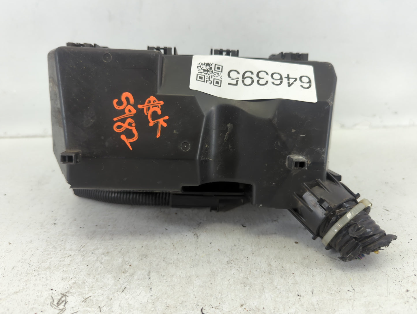 2012 Honda Civic Fusebox Fuse Box Panel Relay Module P/N:072R2057TW TR0 A012 A0 Fits OEM Used Auto Parts - Oemusedautoparts1