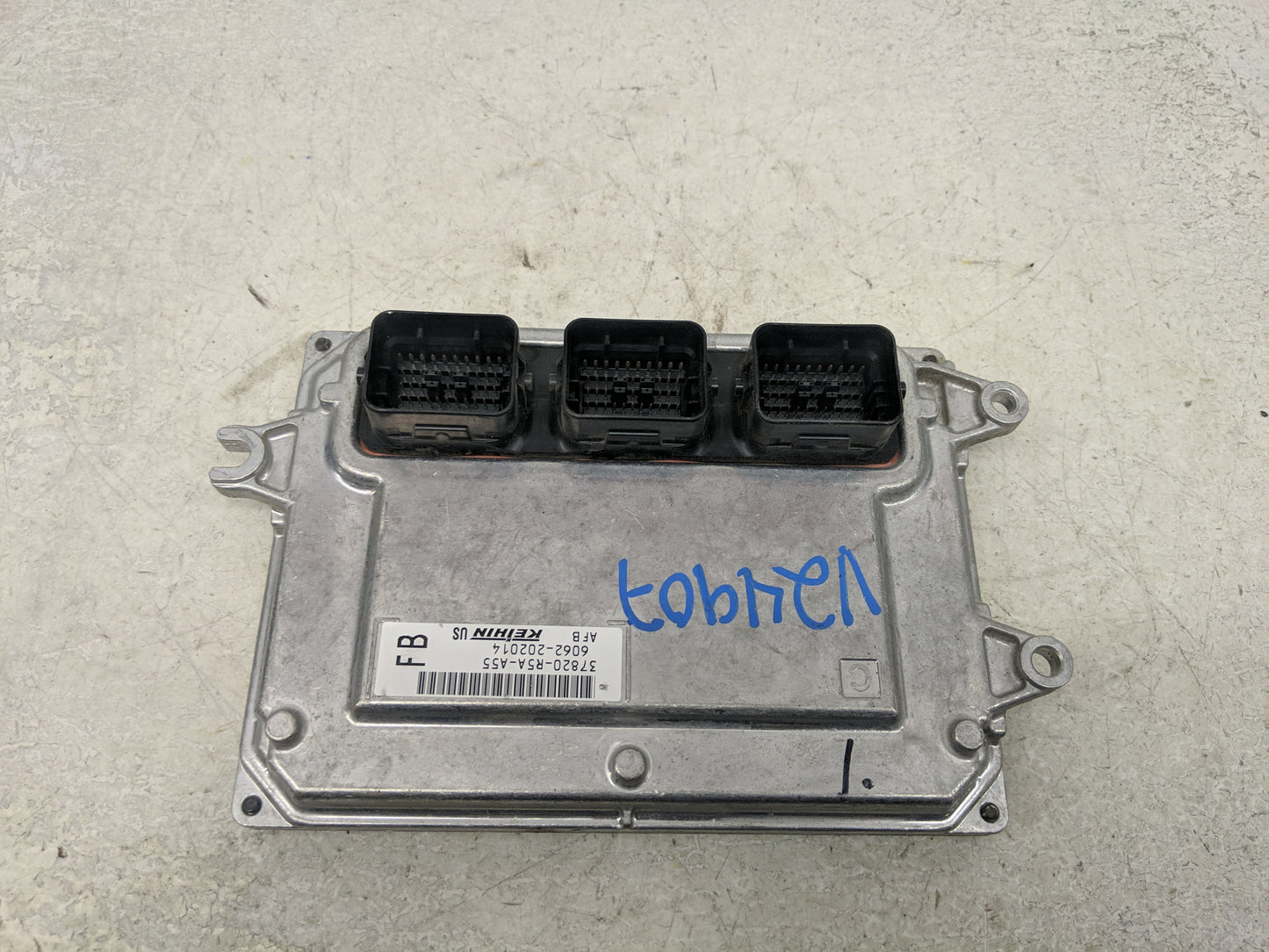 2012-2014 Honda Cr-V PCM Engine Control Computer ECU ECM PCU OEM P/N:37820-R5A-A55 Fits Fits 2012 2013 2014 OEM Used Auto Pa