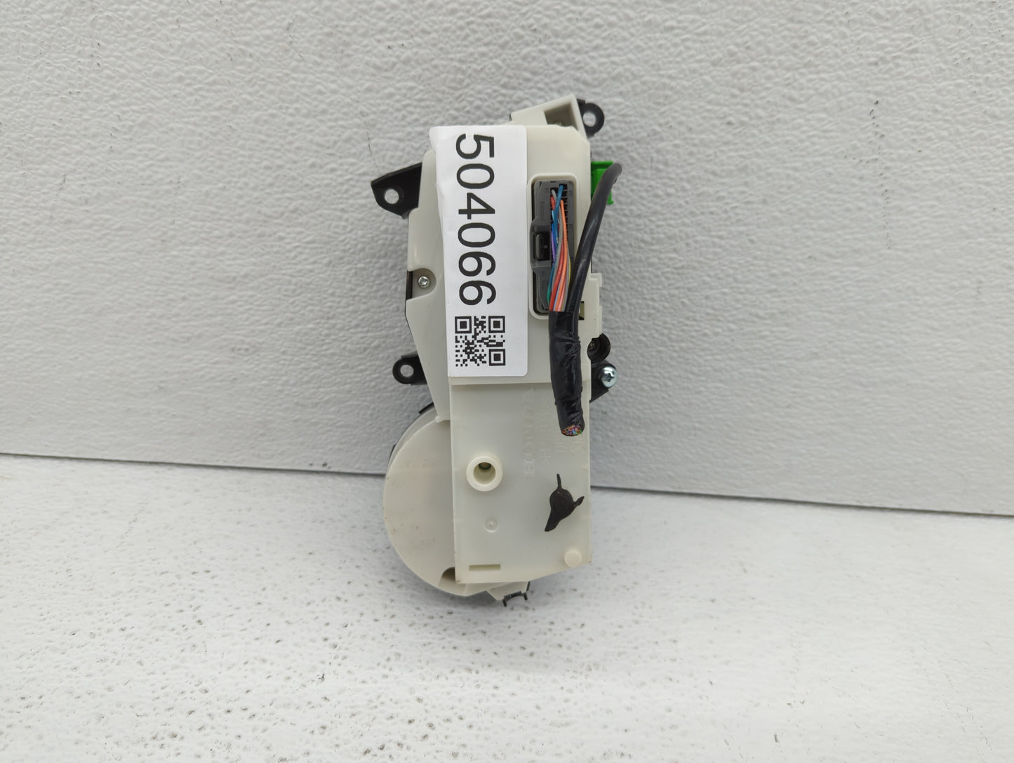 2012-2014 Honda Insight Climate Control Module Temperature AC/Heater Replacement Fits Fits 2012 2013 2014 OEM Used Auto Part