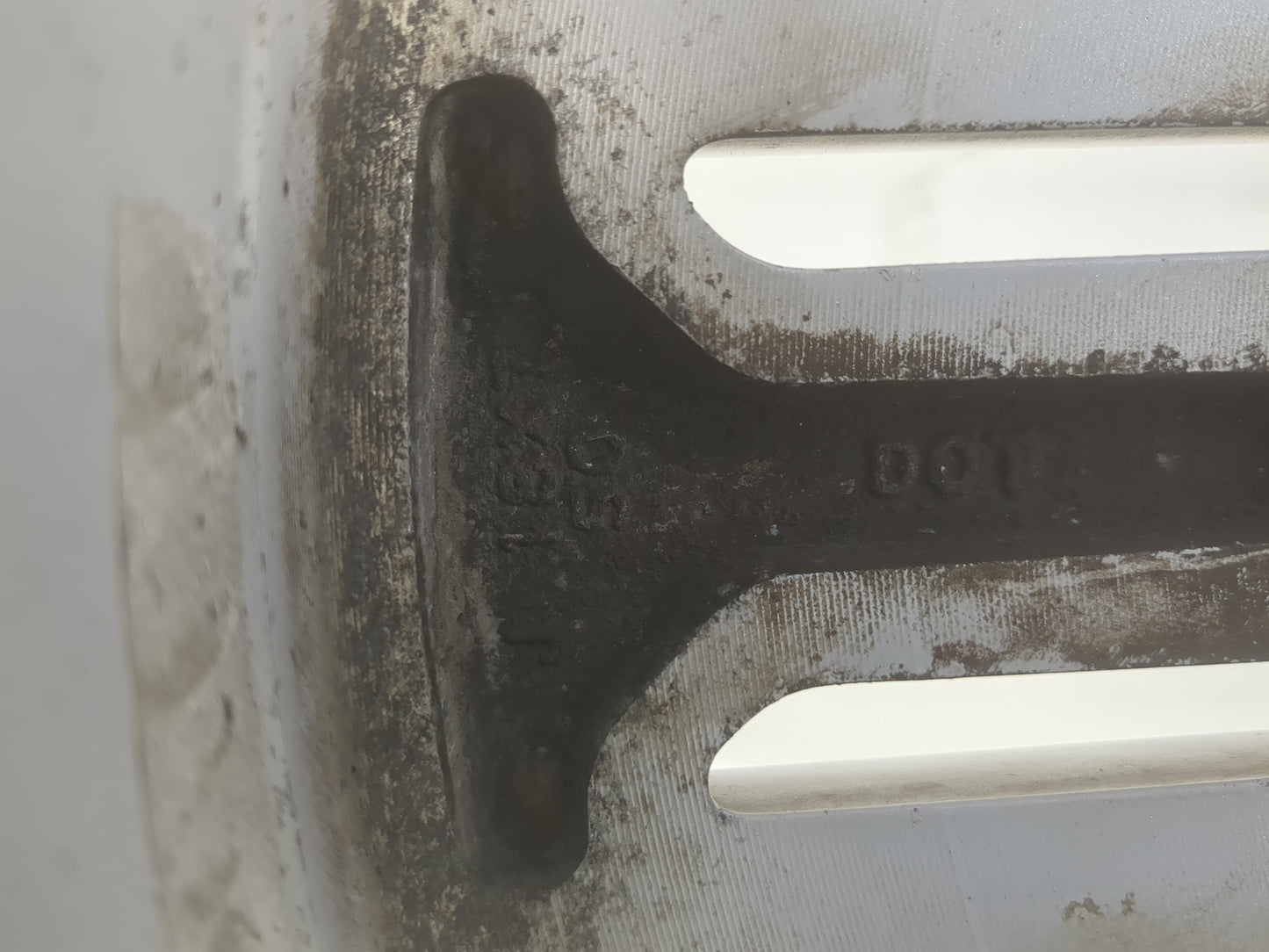 2011-2013 Honda Odyssey Oem Wheel Rim - Oemusedautoparts1.com