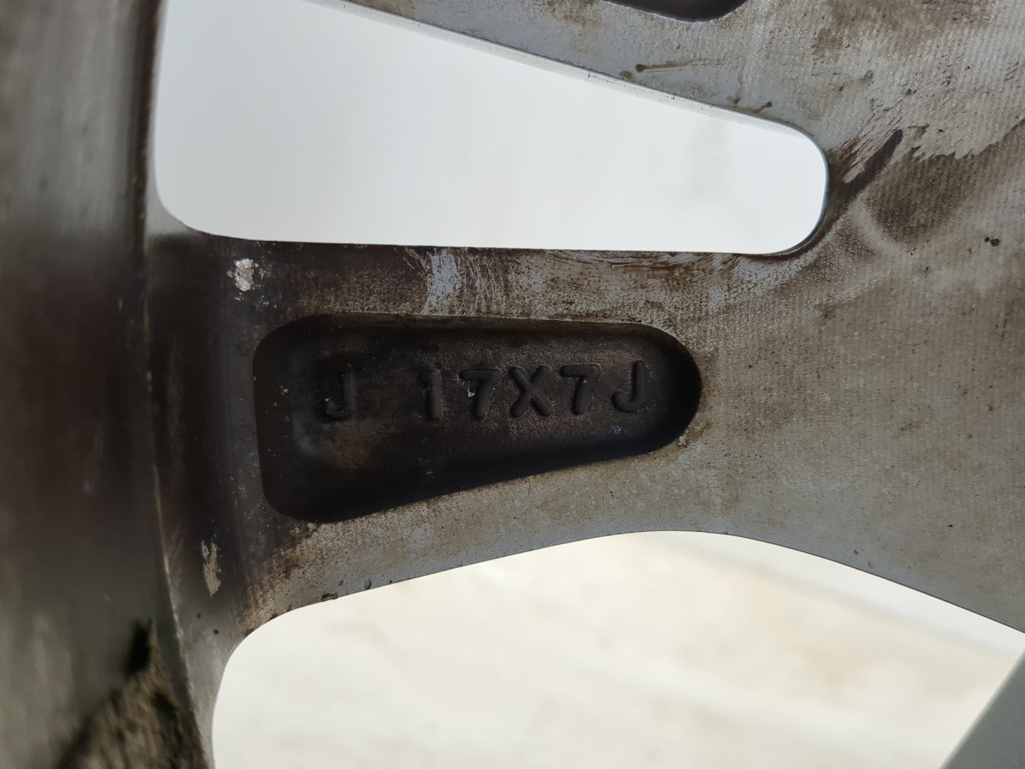 2011-2013 Honda Odyssey Oem Wheel Rim 1361814 - Oemusedautoparts1.com