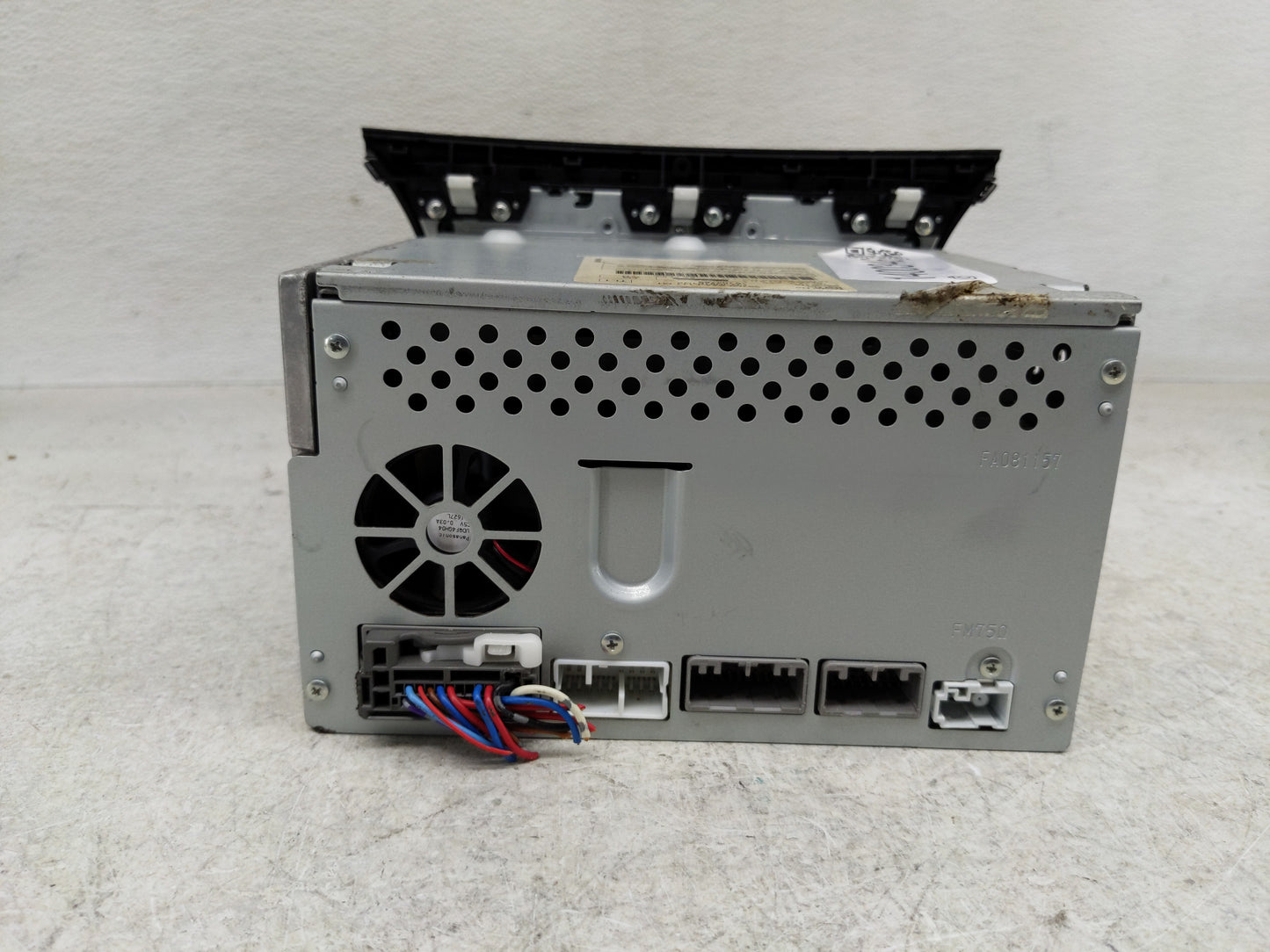 2012 Honda Pilot Radio AM FM Cd Player Receiver Replacement P/N:39100-SZA-L111-M1 Fits OEM Used Auto Parts - Oemusedautopart