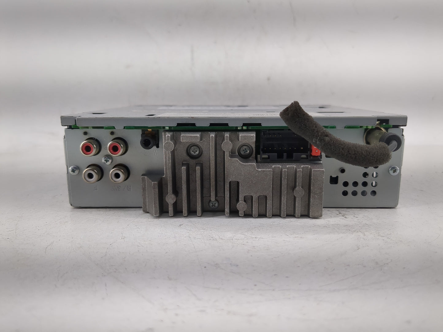 2012-2014 Hyundai Accent Radio AM FM Cd Player Receiver Replacement Fits Fits 2012 2013 2014 OEM Used Auto Parts - Oemusedau