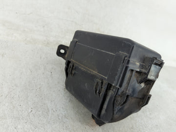 2012-2013 Hyundai Accent Fusebox Fuse Box Panel Relay Module P/N:91221-1R702 Fits Fits 2012 2013 OEM Used Auto Parts