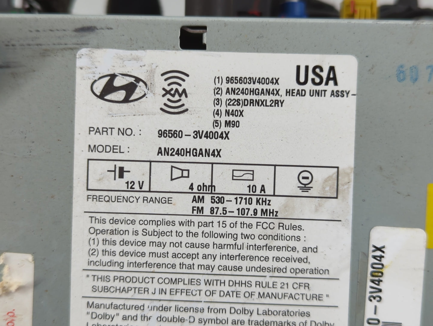 2012-2013 Hyundai Azera Radio AM FM Cd Player Receiver Replacement Fits Fits 2012 2013 OEM Used Auto Parts - Oemusedautopart