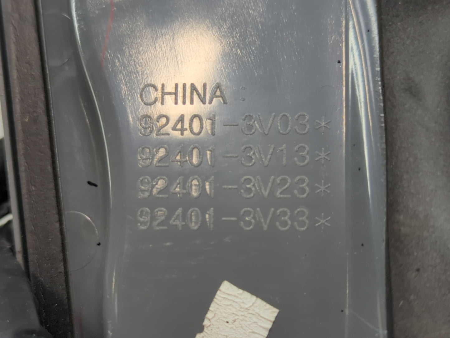 2012-2015 Hyundai Azera Tail Light Assembly Driver Left OEM P/N:92401-3V33 92401-3V23, 92401-3V13 Fits Fits 2012 2013 2014 2