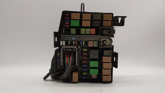 2012-2013 Hyundai Azera Fusebox Fuse Box Panel Relay Module P/N:912063V040 Fits Fits 2012 2013 OEM Used Auto Parts