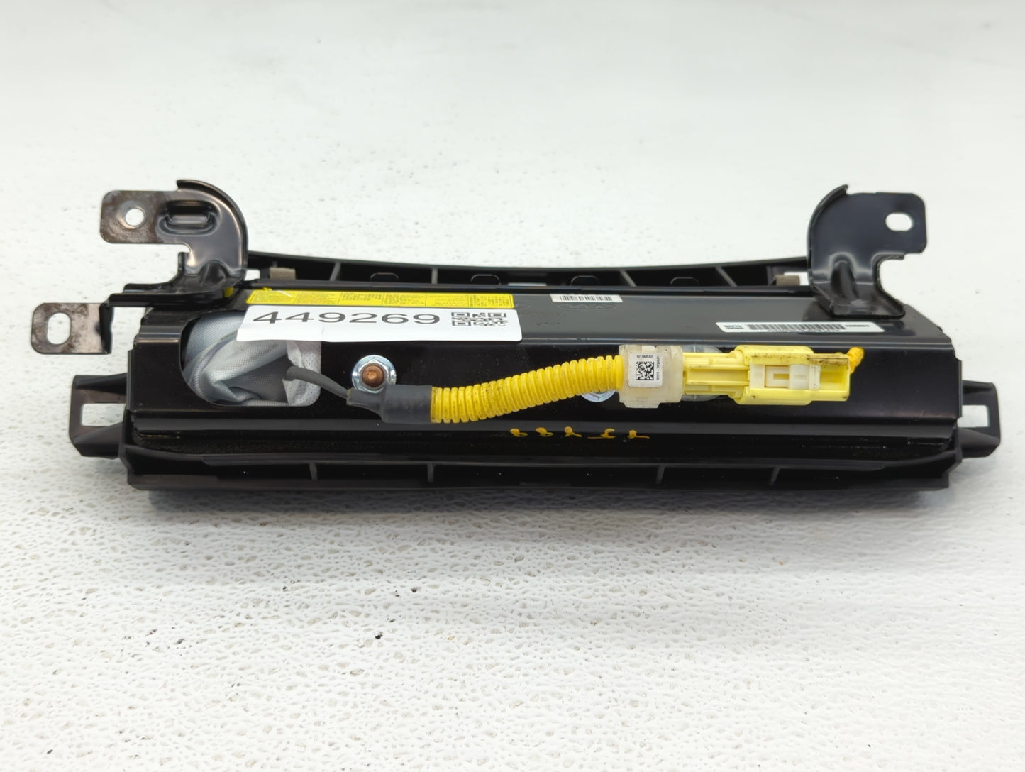 2012 Hyundai Azera Air Bag Passenger Right Knee OEM P/N:56970-3V500 Fits OEM Used Auto Parts - Oemusedautoparts1.com