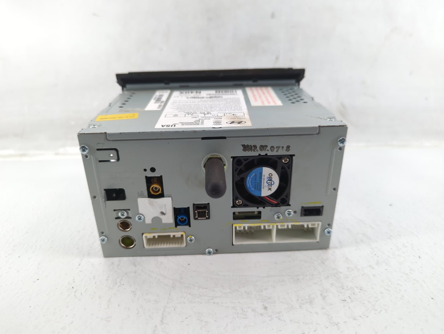 2012-2013 Hyundai Azera Am Fm Cd Player Radio Receiver - Oemusedautoparts1.com