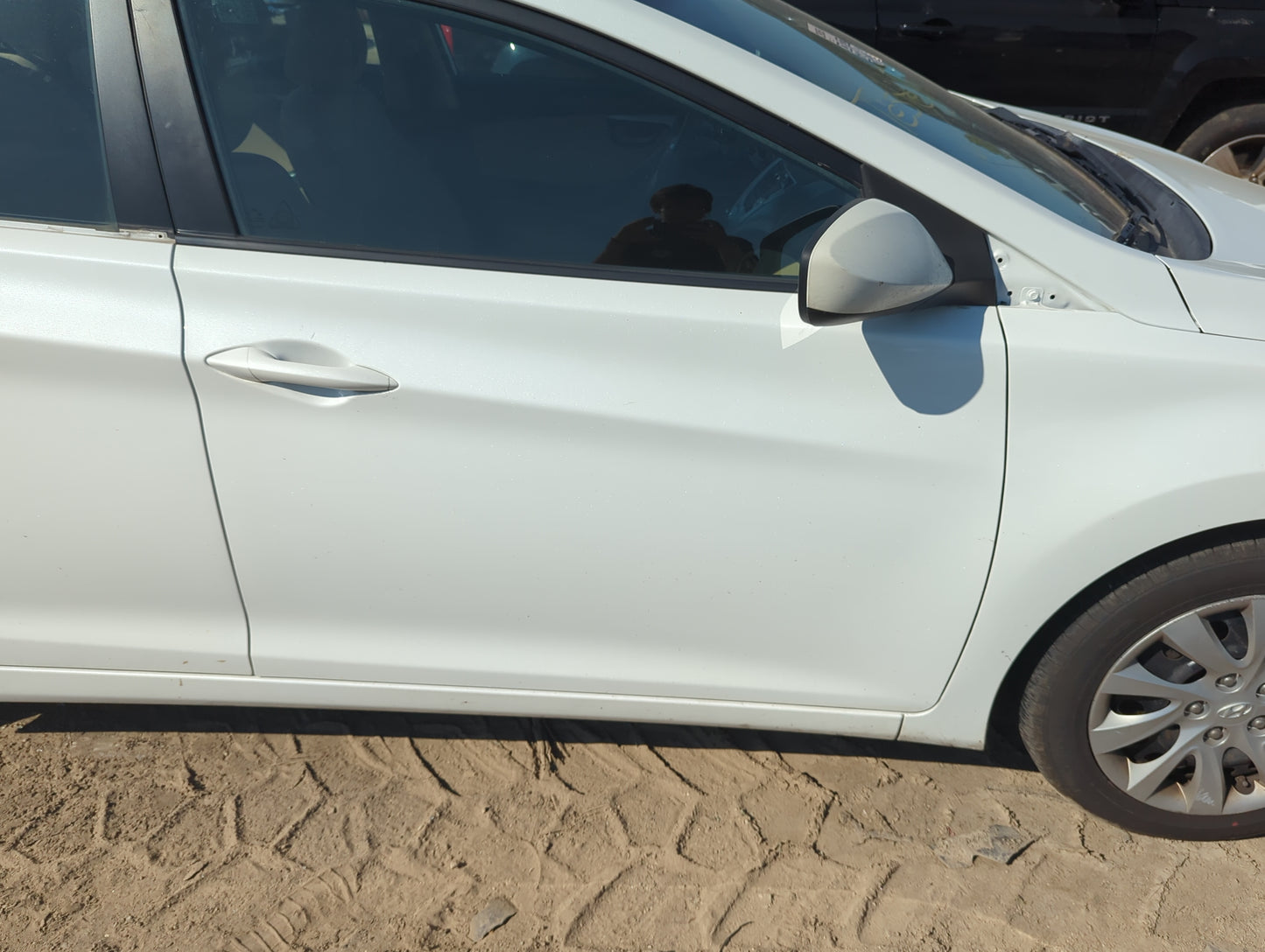 2011-2016 Hyundai Elantra Passenger Front Door Oem - Oemusedautoparts1.com