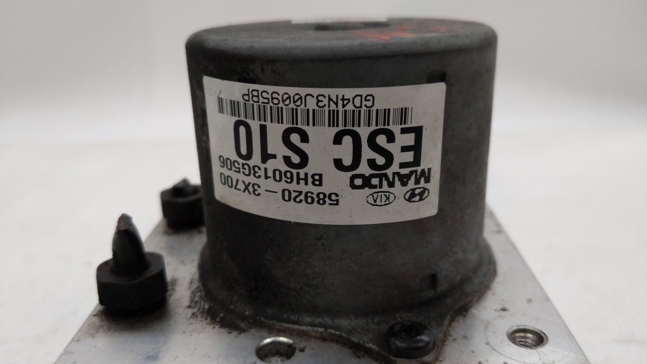 2011-2013 Hyundai Elantra ABS Pump Control Module Replacement P/N:58920-3X700 58920-3X650 Fits Fits 2011 2012 2013 OEM Used