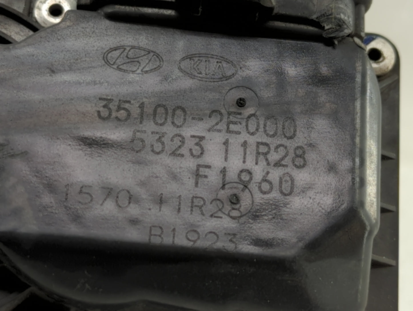 2011-2018 Hyundai Elantra Throttle Body P/N:35100-2E710 35100-2E000 Fits Fits 2011 2012 2013 2014 2015 2016 2017 2018 2019 O