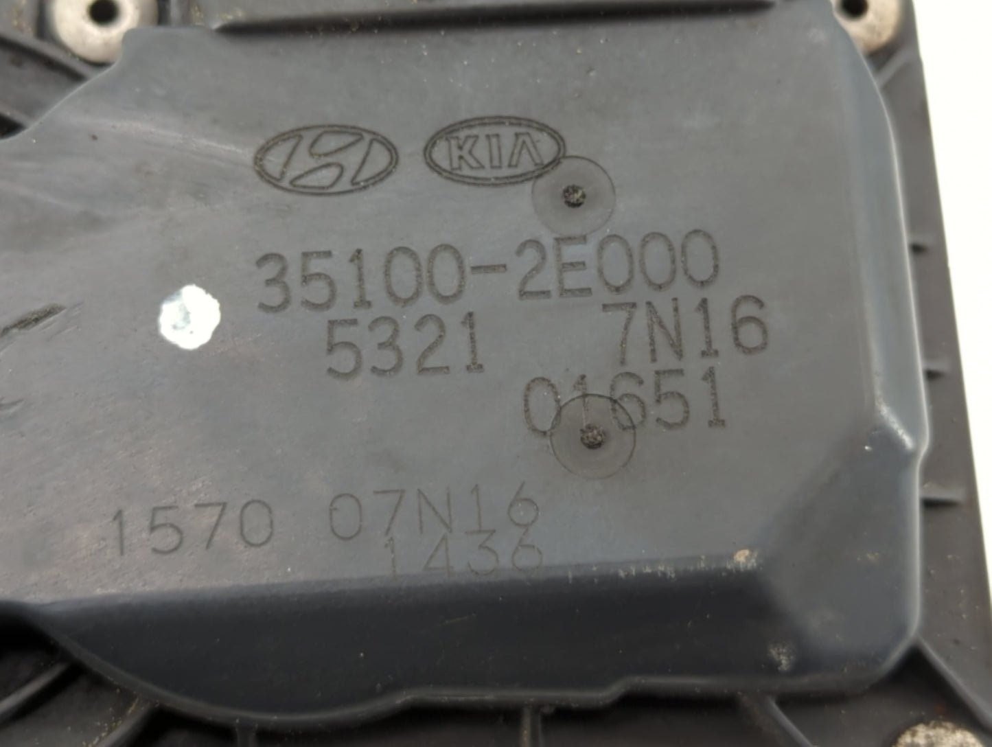 2011-2020 Hyundai Elantra Throttle Body P/N:35100-2E000 35100-2E710 Fits OEM Used Auto Parts - Oemusedautoparts1.com