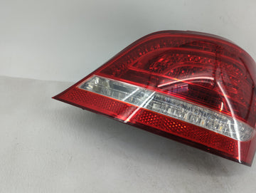 2011-2013 Hyundai Equus Tail Light Assembly Passenger Right OEM P/N:92402-3N010 Fits Fits 2011 2012 2013 OEM Used Auto Parts