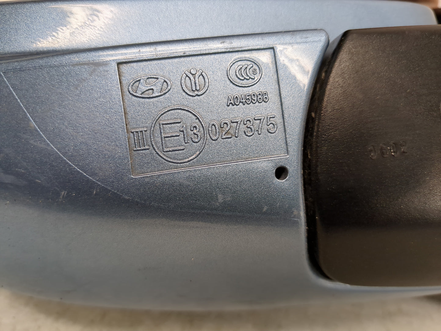 2009-2016 Hyundai Genesis Passenger Side View Mirror - Right Door Mirror OEM Used - Oemusedautoparts1.com