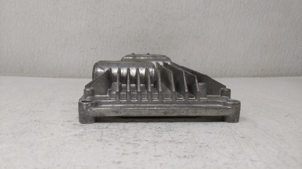 2012-2016 Hyundai Genesis PCM Engine Control Computer ECU ECM PCU OEM P/N:39175-3C000 39172-3C010 Fits OEM Used Auto Parts -