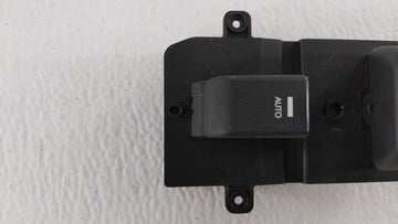 2011-2014 Hyundai Genesis Passeneger Right Power Window Switch
