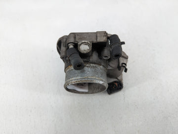 2009-2014 Hyundai Genesis Throttle Body P/N:35100-2C300 Fits Fits 2009 2010 2011 2012 2013 2014 OEM Used Auto Parts