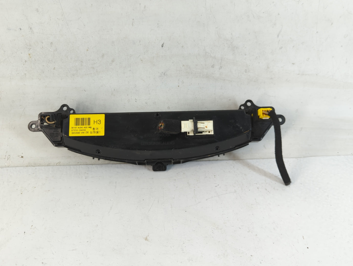 2009-2012 Hyundai Genesis Climate Control Module Temperature AC/Heater Replacement P/N:97250-3M200 Fits Fits 2009 2010 2011