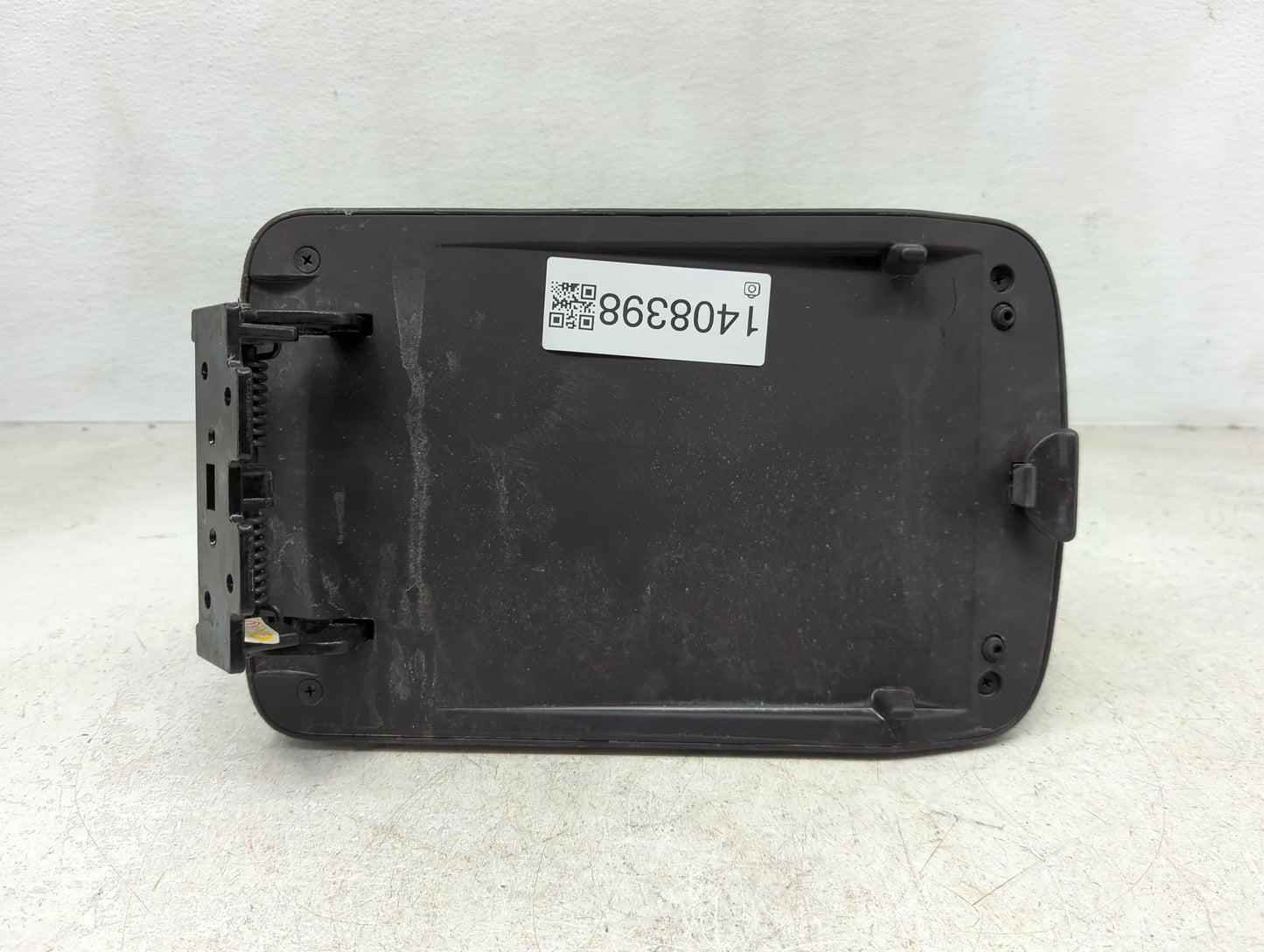 2012 Hyundai Santa Fe Center Console Armrest Cover Lid Fits OEM Used Auto Parts - Oemusedautoparts1.com