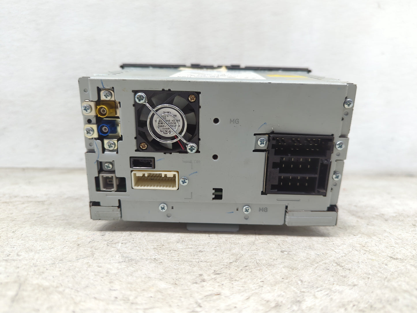 2010-2012 Hyundai Santa Fe Radio AM FM Cd Player Receiver Replacement P/N:965600W020BS 96560-0W020BS Fits Fits 2010 2011 201