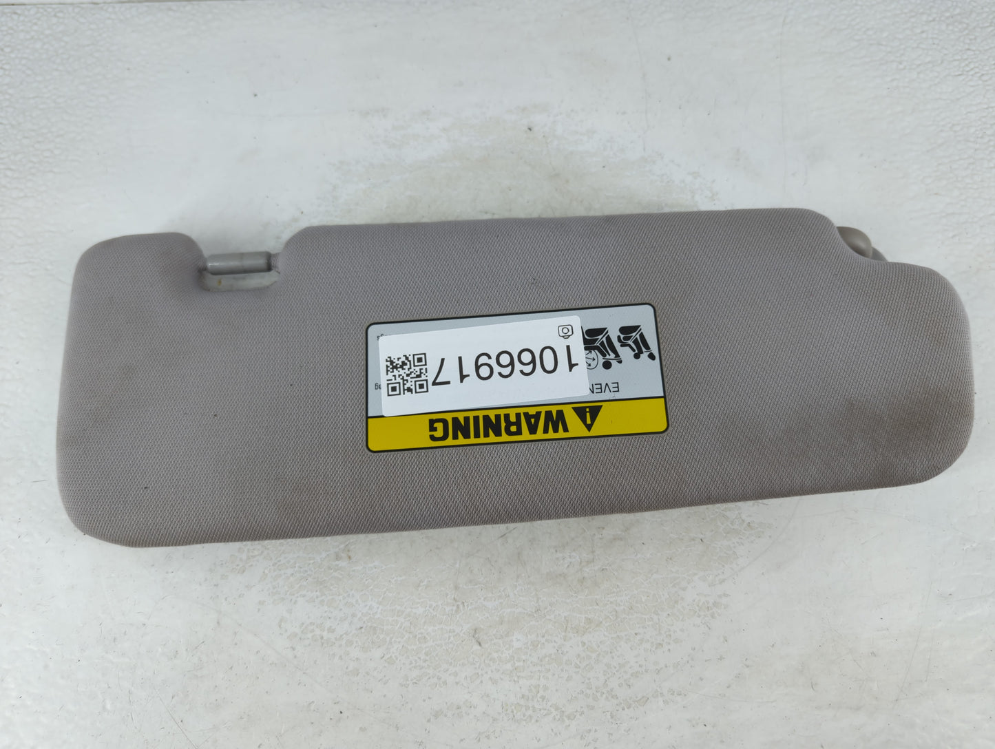 2011-2014 Hyundai Sonata Sun Visor Shade Replacement Driver Left Mirror Fits Fits 2011 2012 2013 2014 OEM Used Auto Parts -