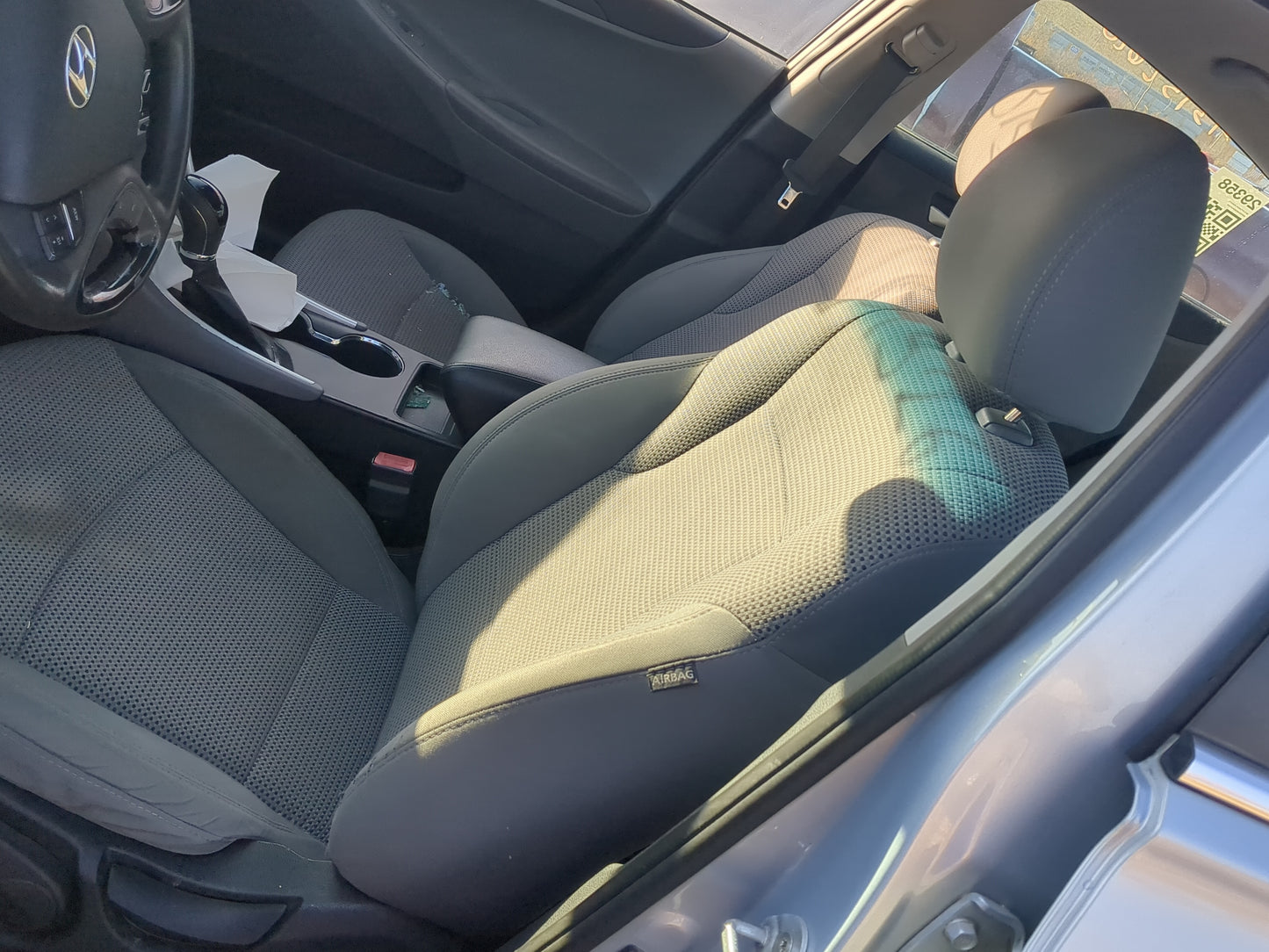 2011-2012 Hyundai Sonata Driver Front Seat Oem - Oemusedautoparts1.com