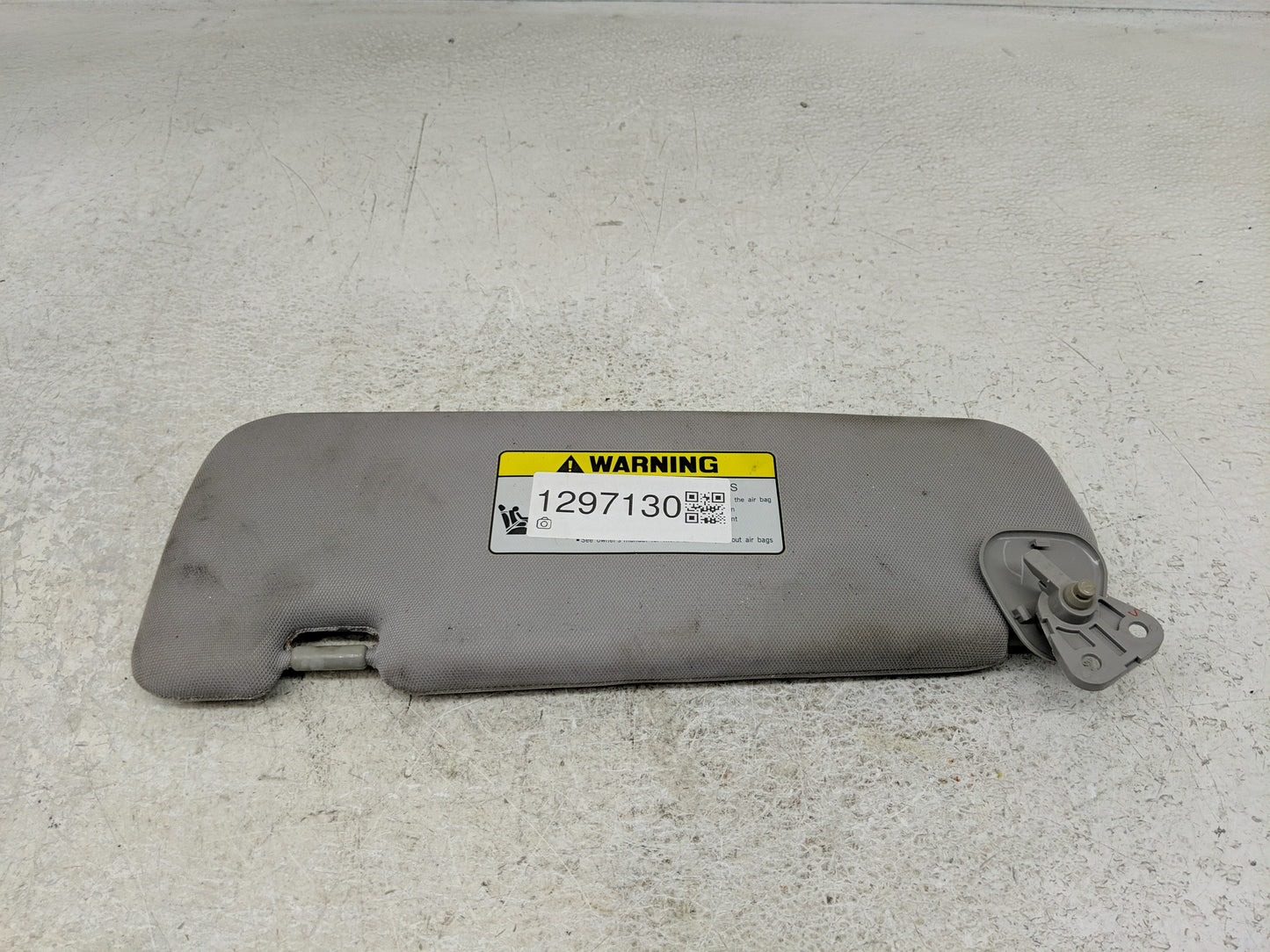 2011-2014 Hyundai Sonata Sun Visor Shade Replacement Passenger Right Mirror Fits Fits 2011 2012 2013 2014 OEM Used Auto Part