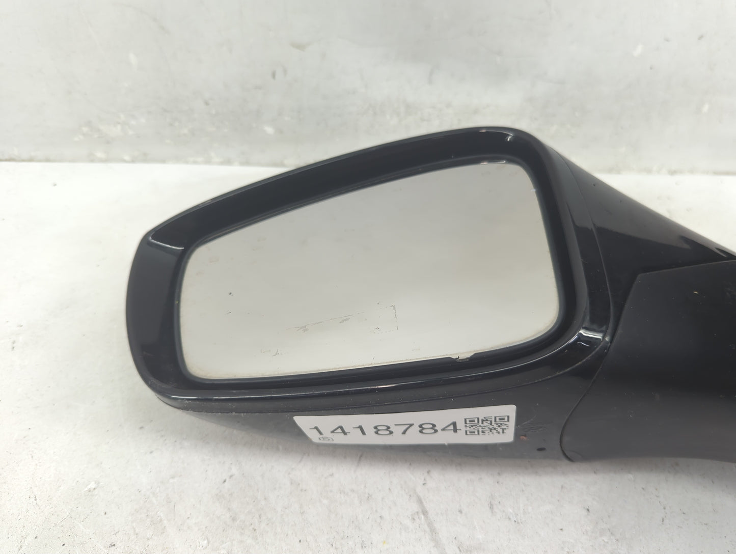 2011-2014 Hyundai Sonata Driver Side View Mirror - Left Door Mirror OEM Used - Oemusedautoparts1.com