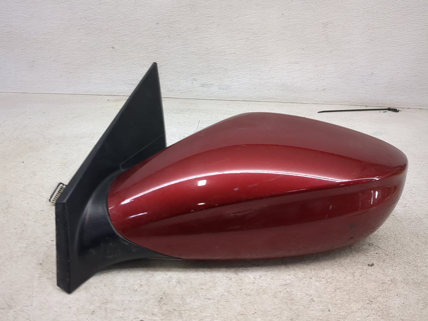 2011-2014 Hyundai Sonata Driver Side View Mirror - Left Door Mirror OEM Used - Oemusedautoparts1.com