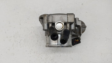 2011-2014 Hyundai Sonata Throttle Body P/N:35100-2G710 Fits Fits 2011 2012 2013 2014 2015 2016 OEM Used Auto Parts