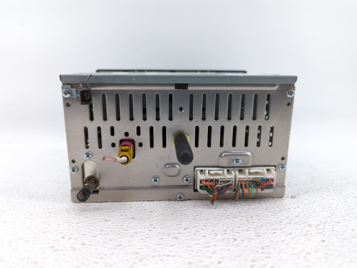 2012-2012 Hyundai Sonata Am Fm Cd Player Radio Receiver - Oemusedautoparts1.com