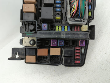 2011-2014 Hyundai Sonata Fusebox Fuse Box Panel Relay Module P/N:VS912003Q070MC Fits Fits 2011 2012 2013 2014 OEM Used Auto Parts