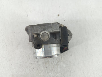 2011-2014 Hyundai Sonata Throttle Body P/N:35100-2G700 Fits Fits 2011 2012 2013 2014 2015 2016 OEM Used Auto Parts