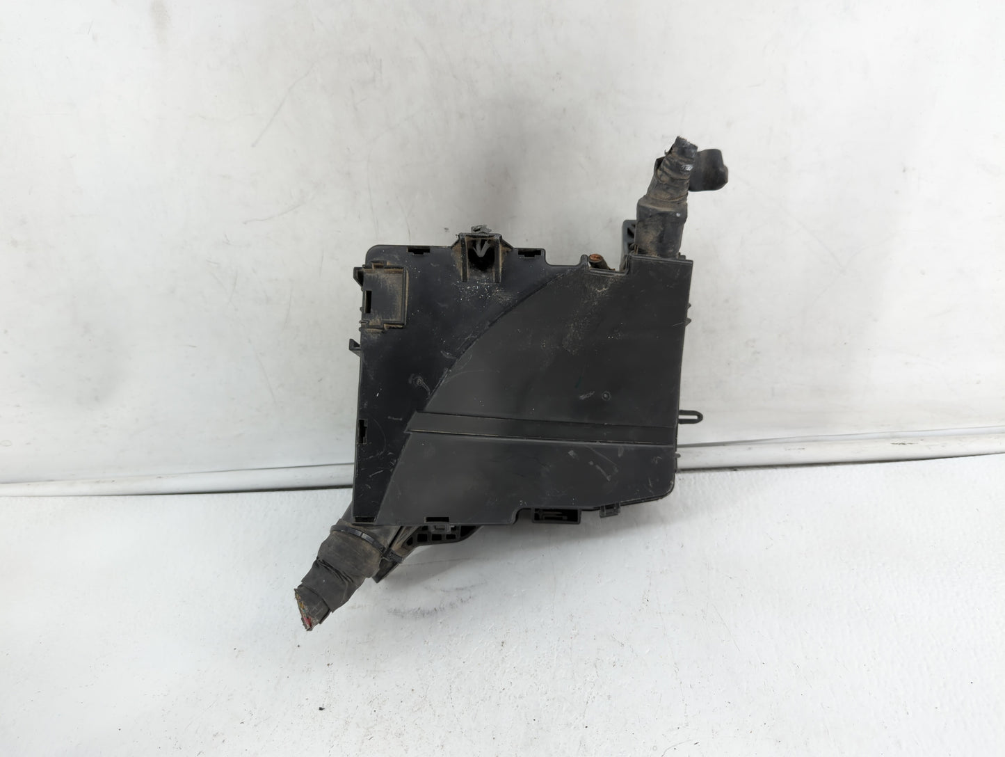 2011-2014 Hyundai Sonata Fusebox Fuse Box Panel Relay Module Fits Fits 2011 2012 2013 2014 OEM Used Auto Parts - Oemusedauto