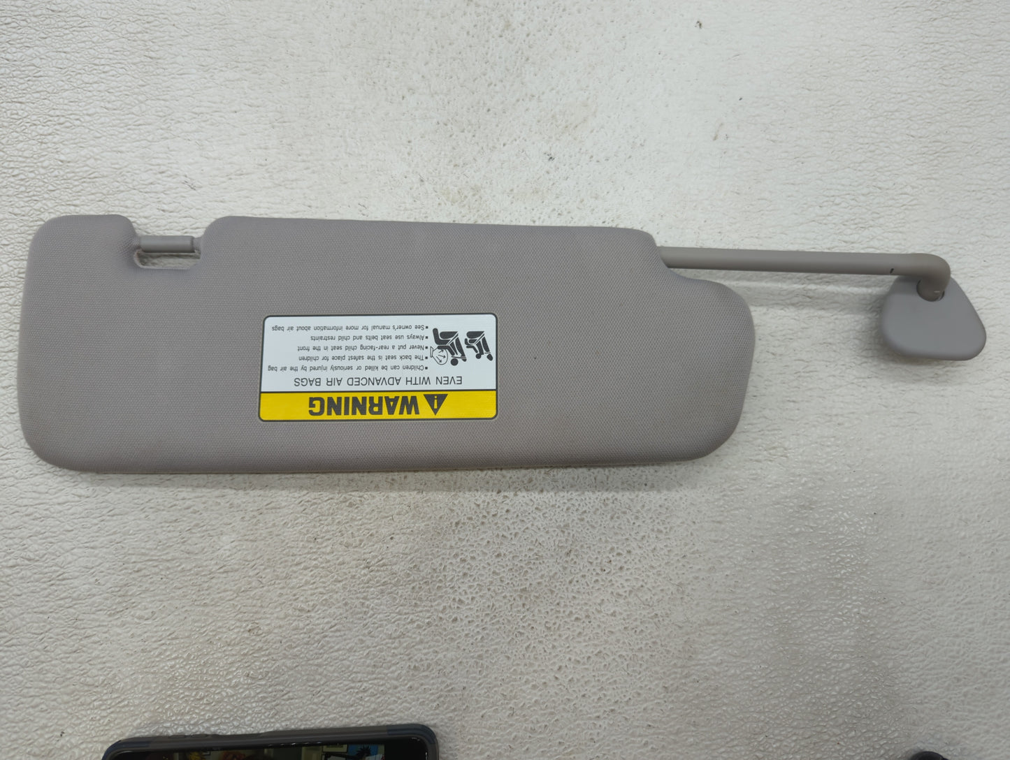 2012-2014 Hyundai Sonata Sun Visor Shade Replacement Driver Left Mirror Fits Fits 2012 2013 2014 OEM Used Auto Parts - Oemus