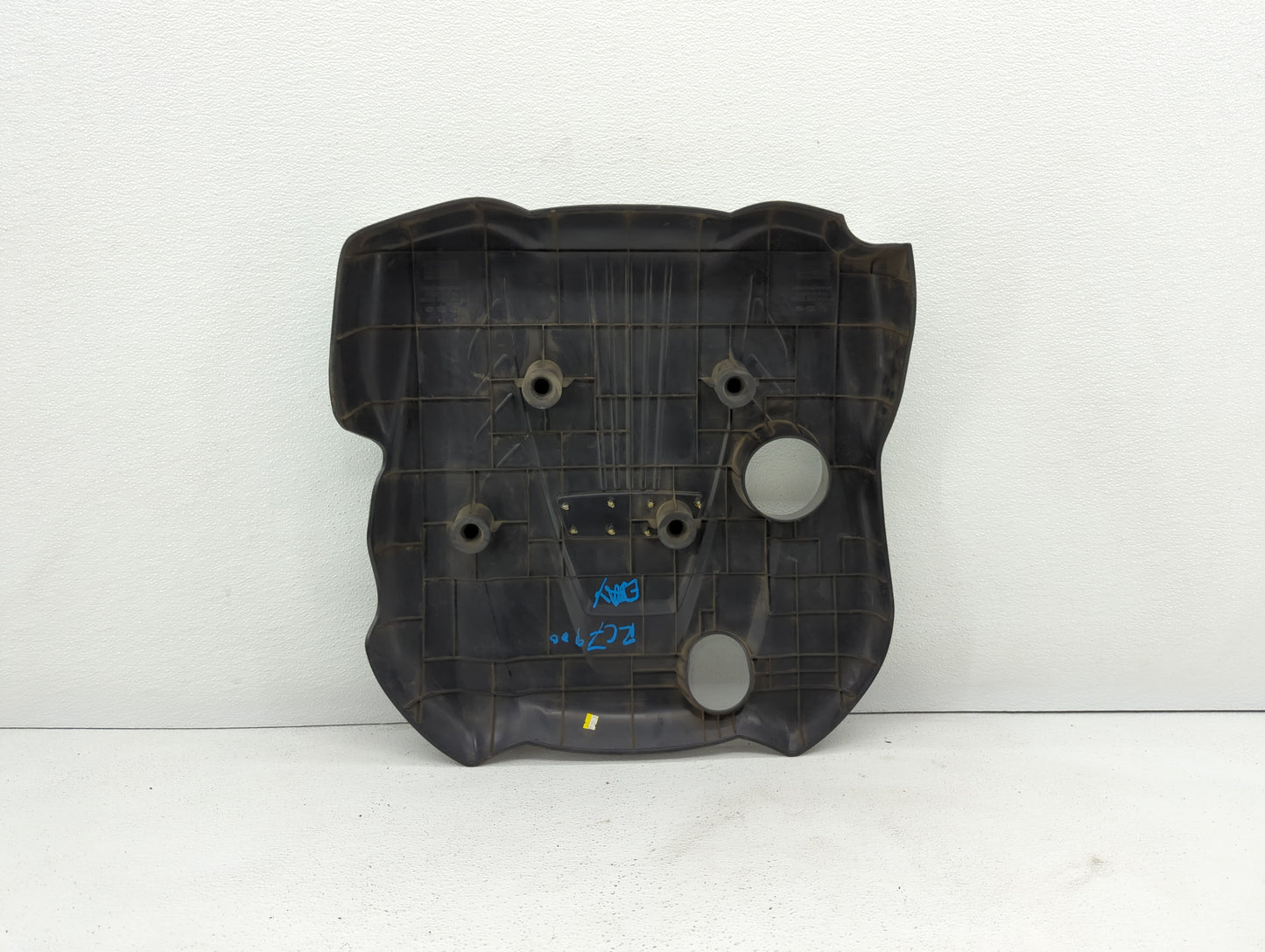 2012 Hyundai Sonata Engine Cover - Oemusedautoparts1.com