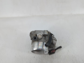 2011-2014 Hyundai Sonata Throttle Body P/N:35100-2G700 Fits Fits 2011 2012 2013 2014 2015 2016 OEM Used Auto Parts