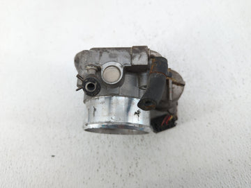 2011-2014 Hyundai Sonata Throttle Body P/N:35100-2G700 Fits Fits 2011 2012 2013 2014 2015 2016 OEM Used Auto Parts