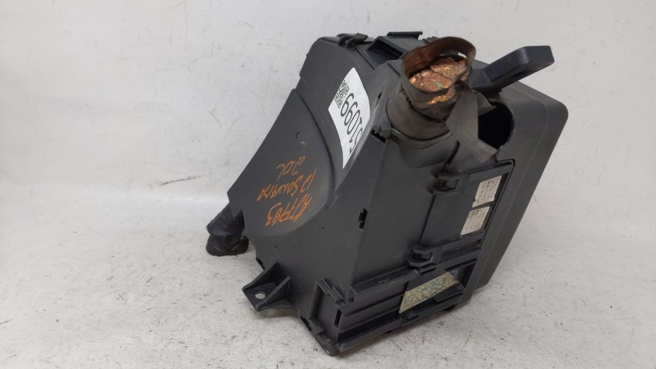 2011-2014 Hyundai Sonata Fusebox Fuse Box Panel Relay Module Fits Fits 2011 2012 2013 2014 OEM Used Auto Parts - Oemusedauto