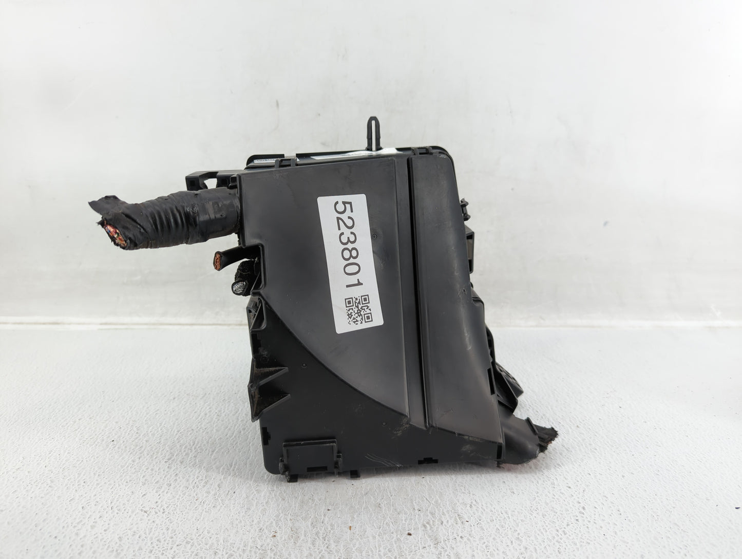 2011-2012 Hyundai Sonata Fusebox Fuse Box Panel Relay Module P/N:91200-4R015 Fits Fits 2011 2012 OEM Used Auto Parts - Oemus