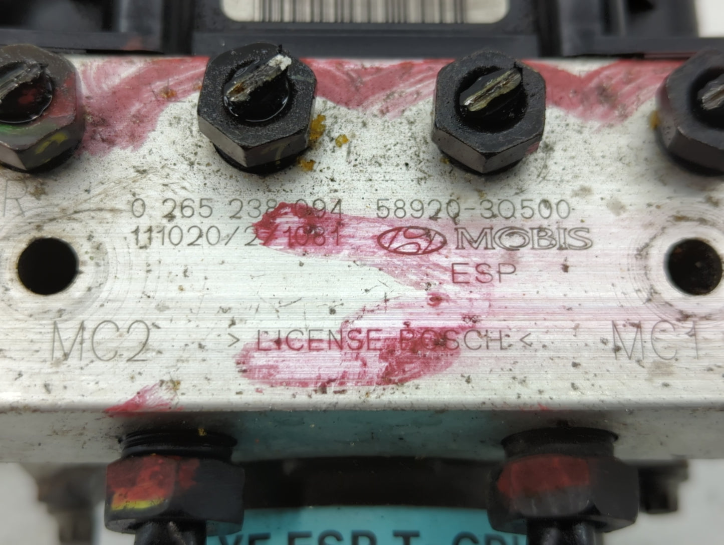 2011-2013 Hyundai Sonata ABS Pump Control Module Replacement P/N:58920-3Q500 Fits Fits 2011 2012 2013 OEM Used Auto Parts -