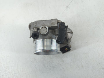 2011-2014 Hyundai Sonata Throttle Body P/N:35100-2G700 Fits Fits 2011 2012 2013 2014 2015 2016 OEM Used Auto Parts