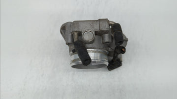 2010-2013 Hyundai Tucson Throttle Body P/N:35100-25400 35100-25200 Fits Fits 2006 2007 2008 2009 2010 2011 2012 2013 OEM Used Auto Parts