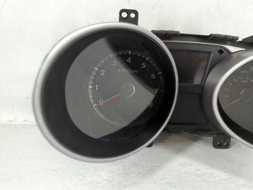 2010-2013 Hyundai Tucson Instrument Cluster Speedometer Gauges P/N:11002-118200H 94001-2S585 Fits Fits 2010 2011 2012 2013 OEM Used Auto Parts